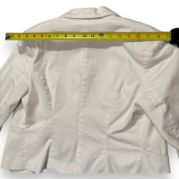 Express White 2 Button 3/4 Ruched Sleeves with Notched Lapels and Tailored Fit - Picture 15 of 15